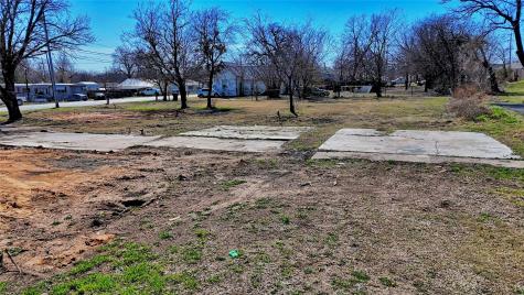 300 S Mill Street Bowie TX 76230