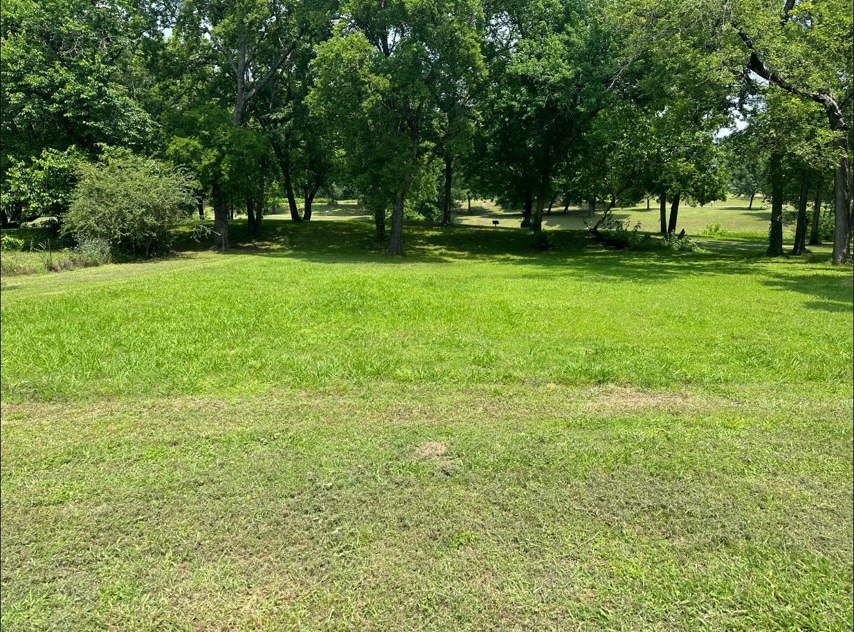 702 S 6th Street Bonham TX 75418