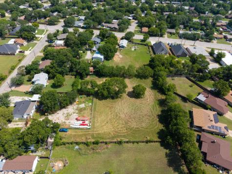 8815 Silver Creek Road White Settlement TX 76108