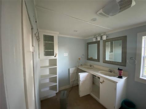 1251 Cr 360 Gustine TX 67455