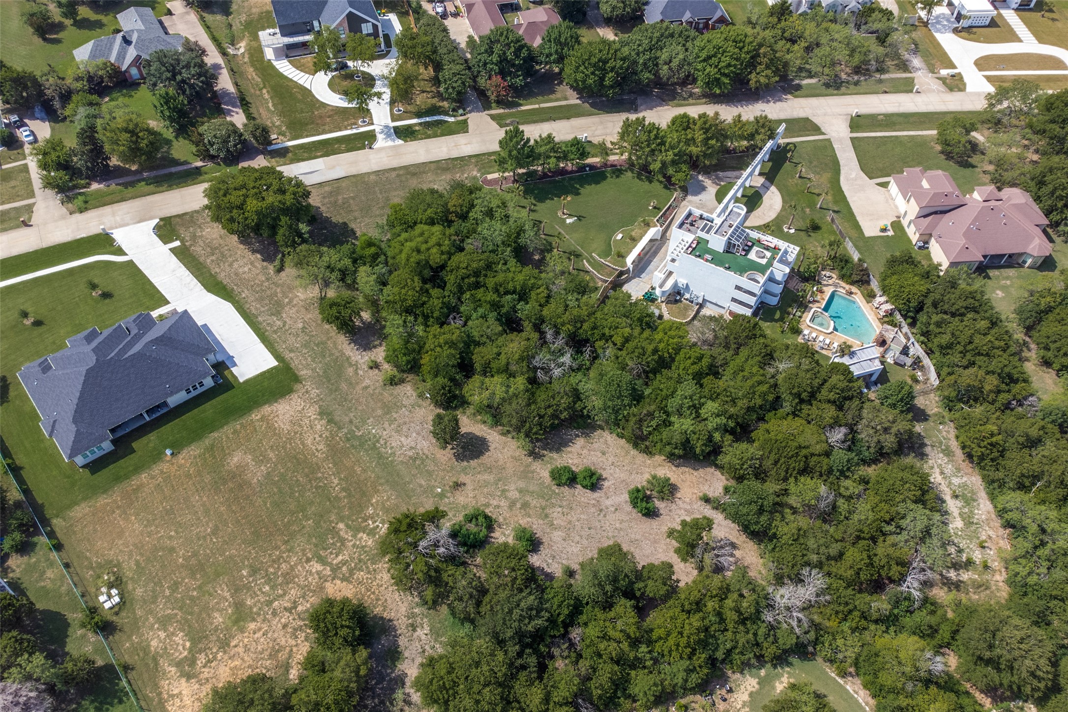 2837 S Lakeview Drive Cedar Hill TX 75104