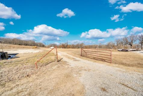 83 Baugh Road Gainesville TX 76240