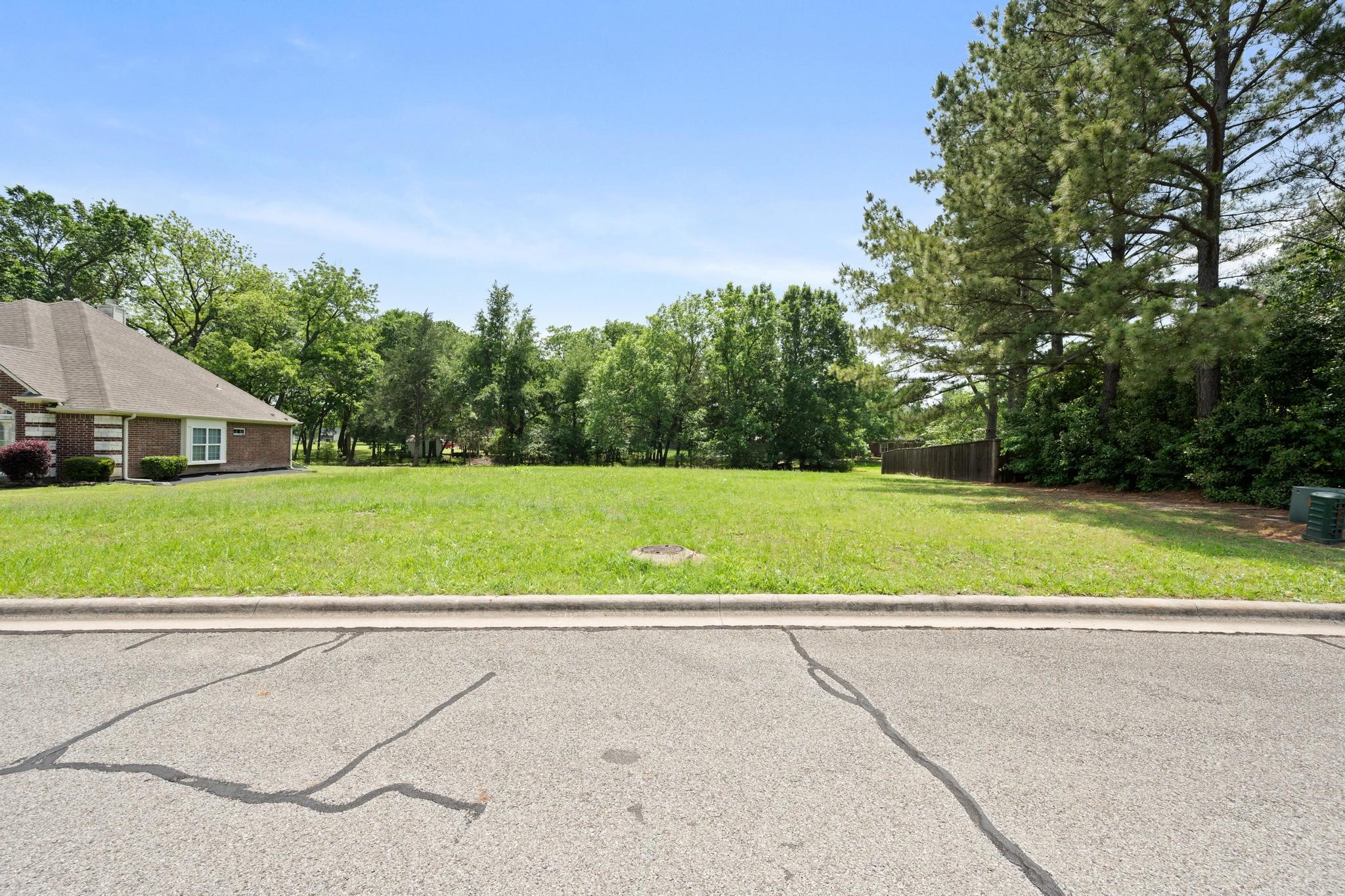 1000 Legend Avenue Bonham TX 75418