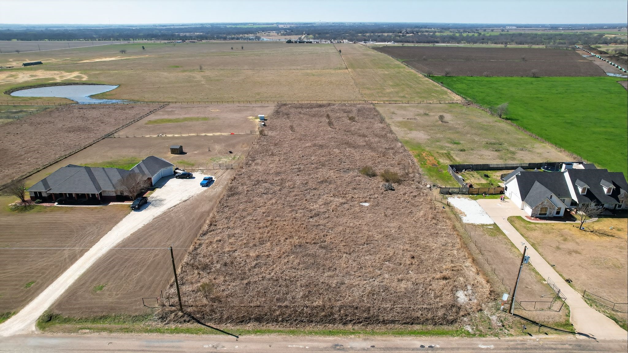 7408 County Road 205 Grandview TX 76050