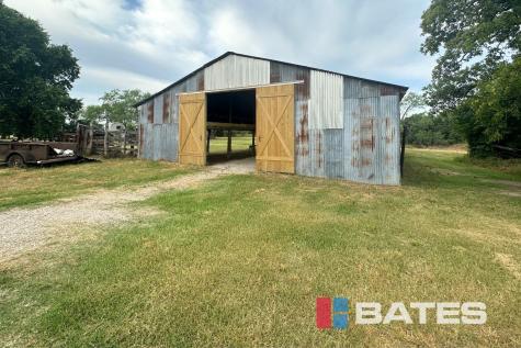 14922 NW County Road Frost TX 76641