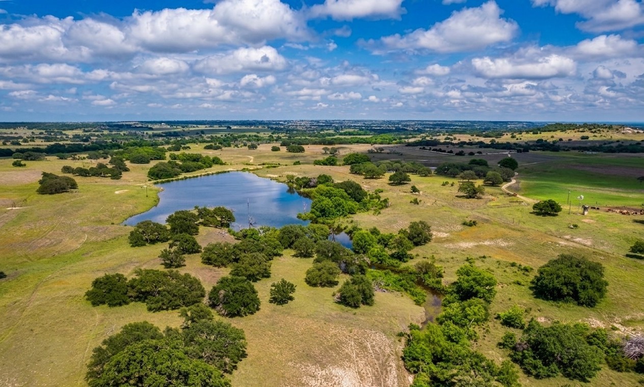 1385 County Road 536 Hamilton TX 76531