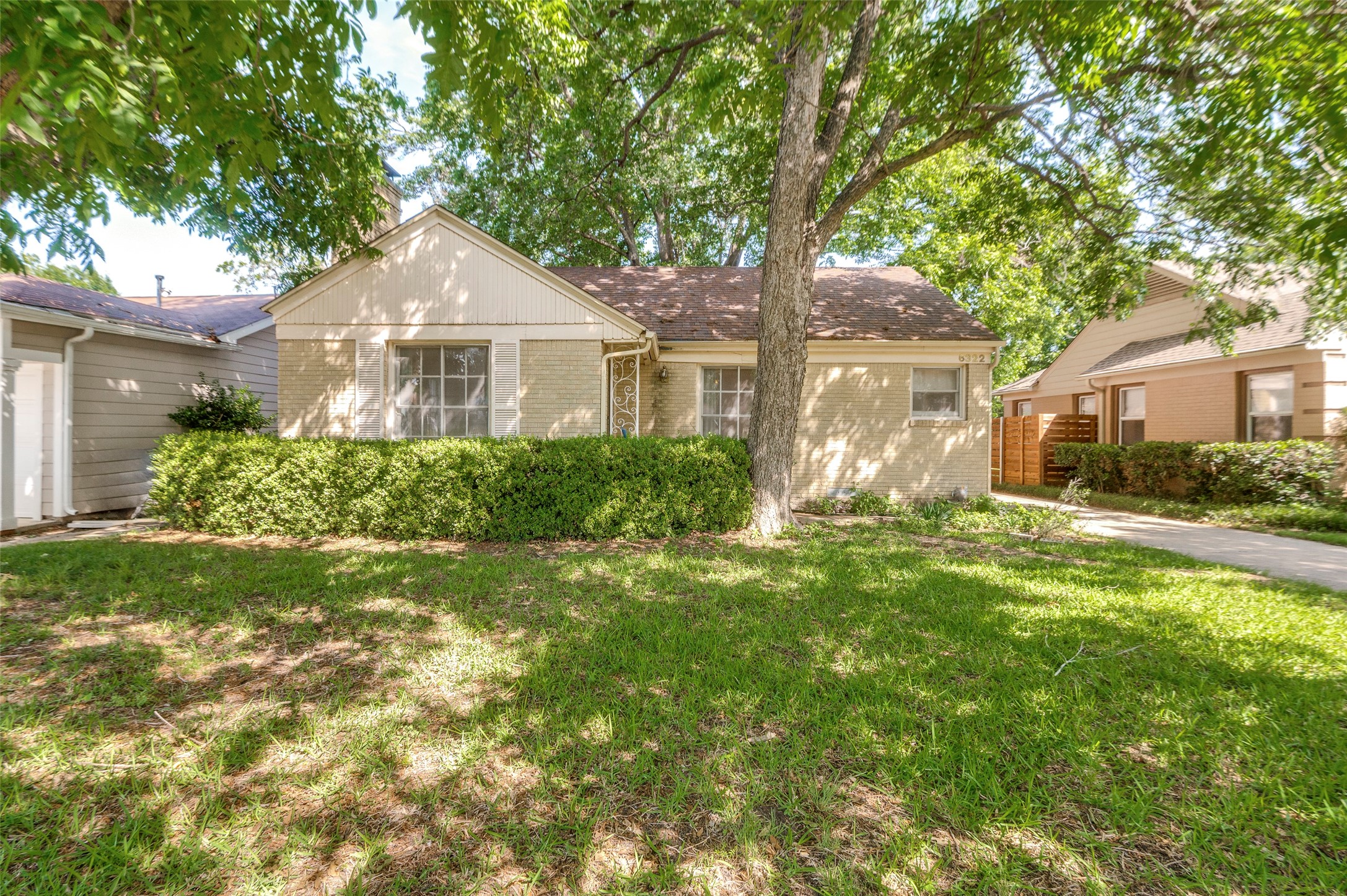 6322 Covington Lane Dallas TX 75214