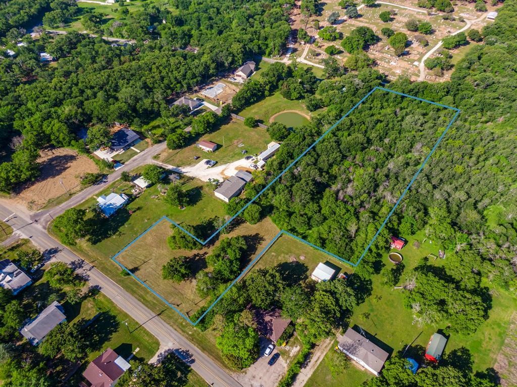 000 N Barron Road Covington TX 76636
