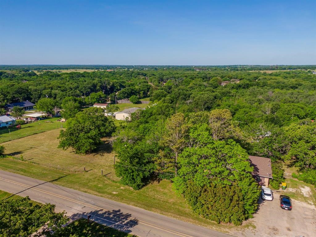 000 N Barron Road Covington TX 76636