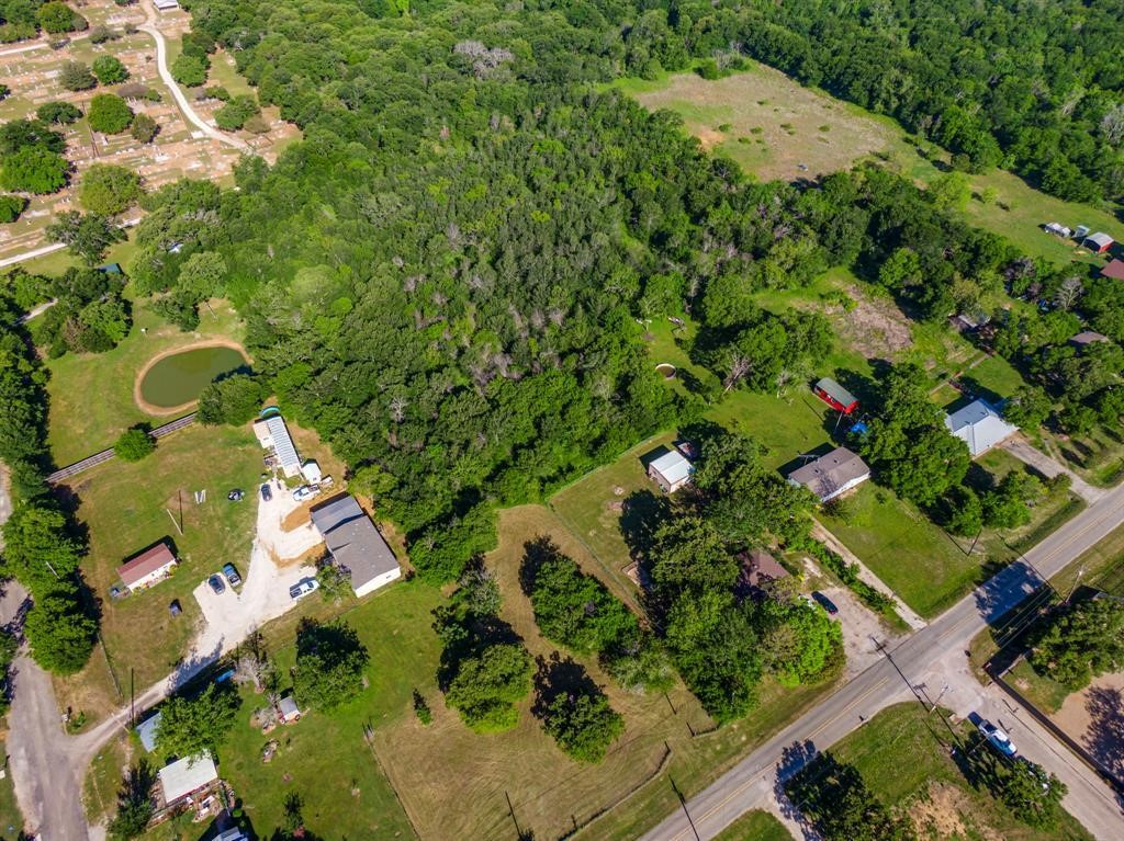 000 N Barron Road Covington TX 76636