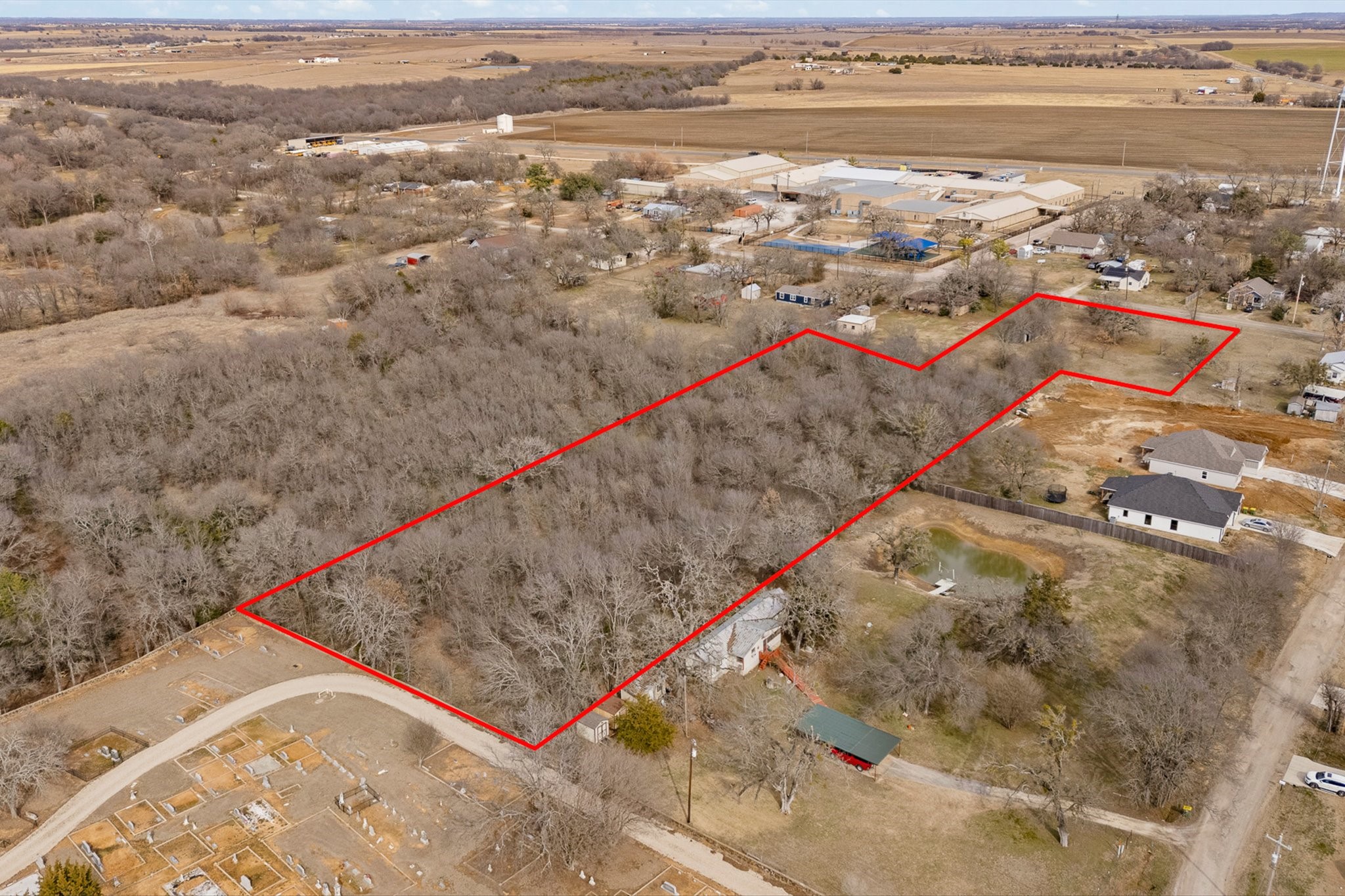 000 N Barron Road Covington TX 76636