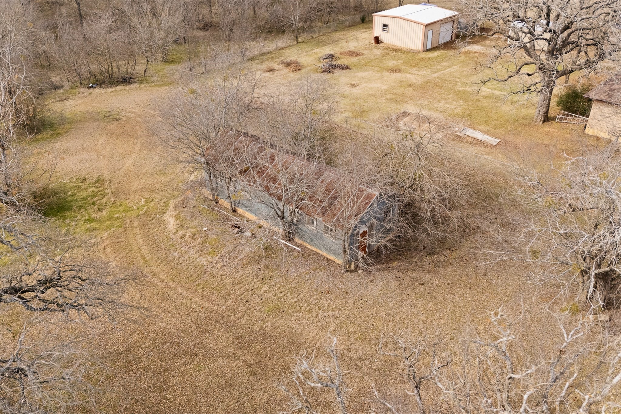 000 N Barron Road Covington TX 76636