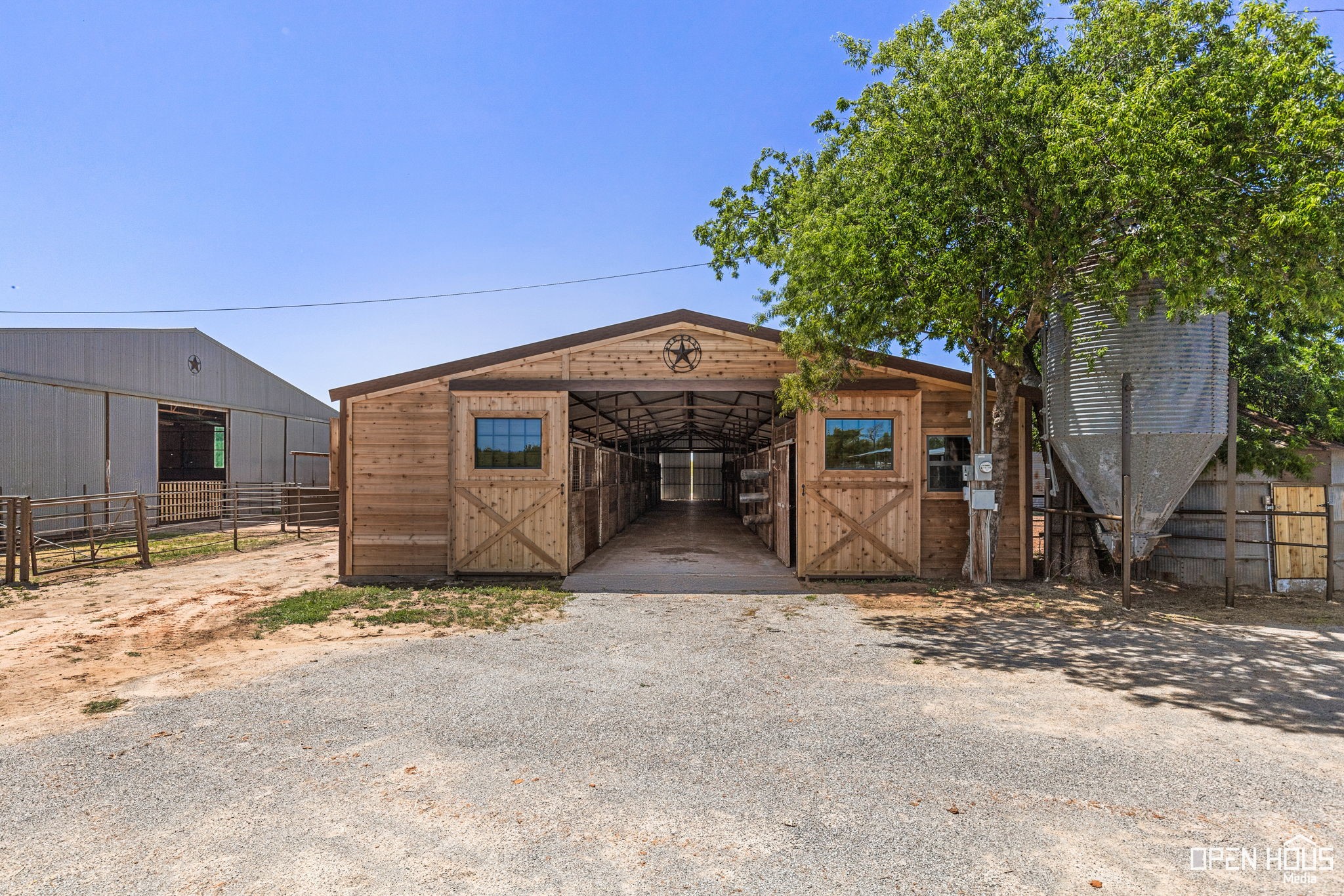 3613 Fm 367 Iowa Park TX 76367