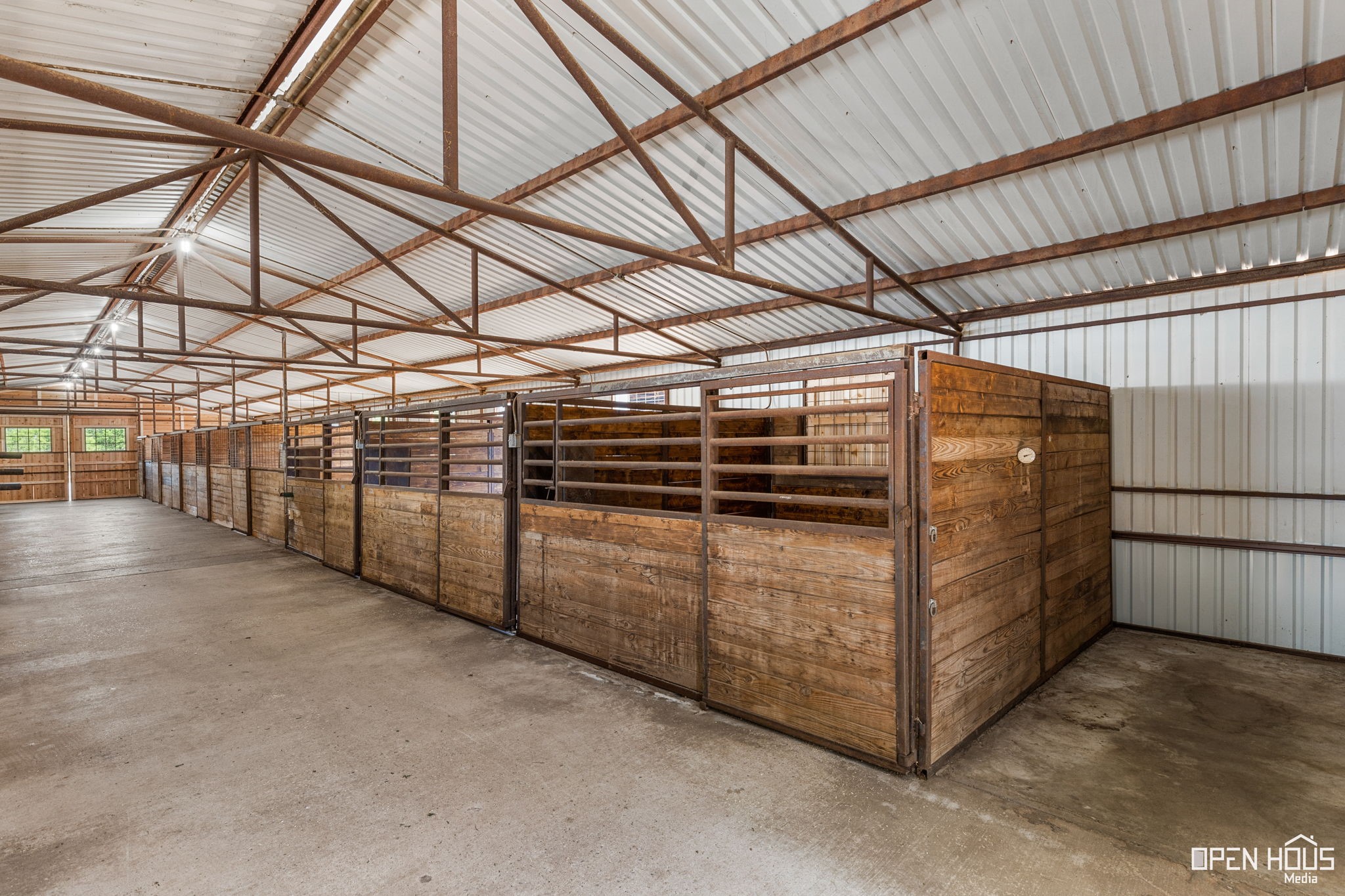 3613 Fm 367 Iowa Park TX 76367