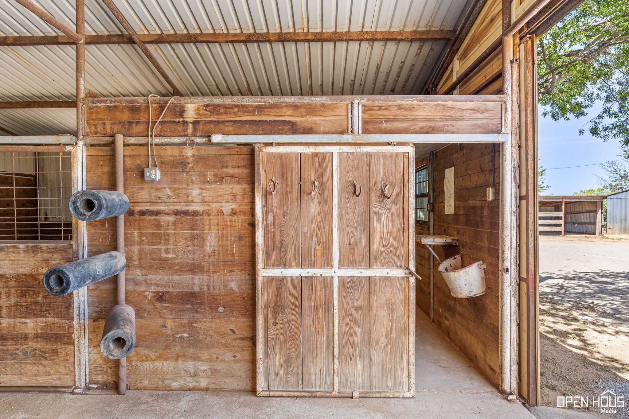 3613 Fm 367 Iowa Park TX 76367