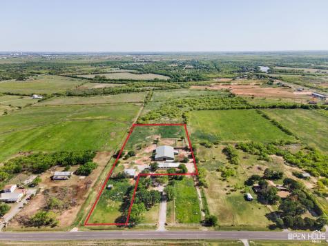 3613 Fm 367 Iowa Park TX 76367