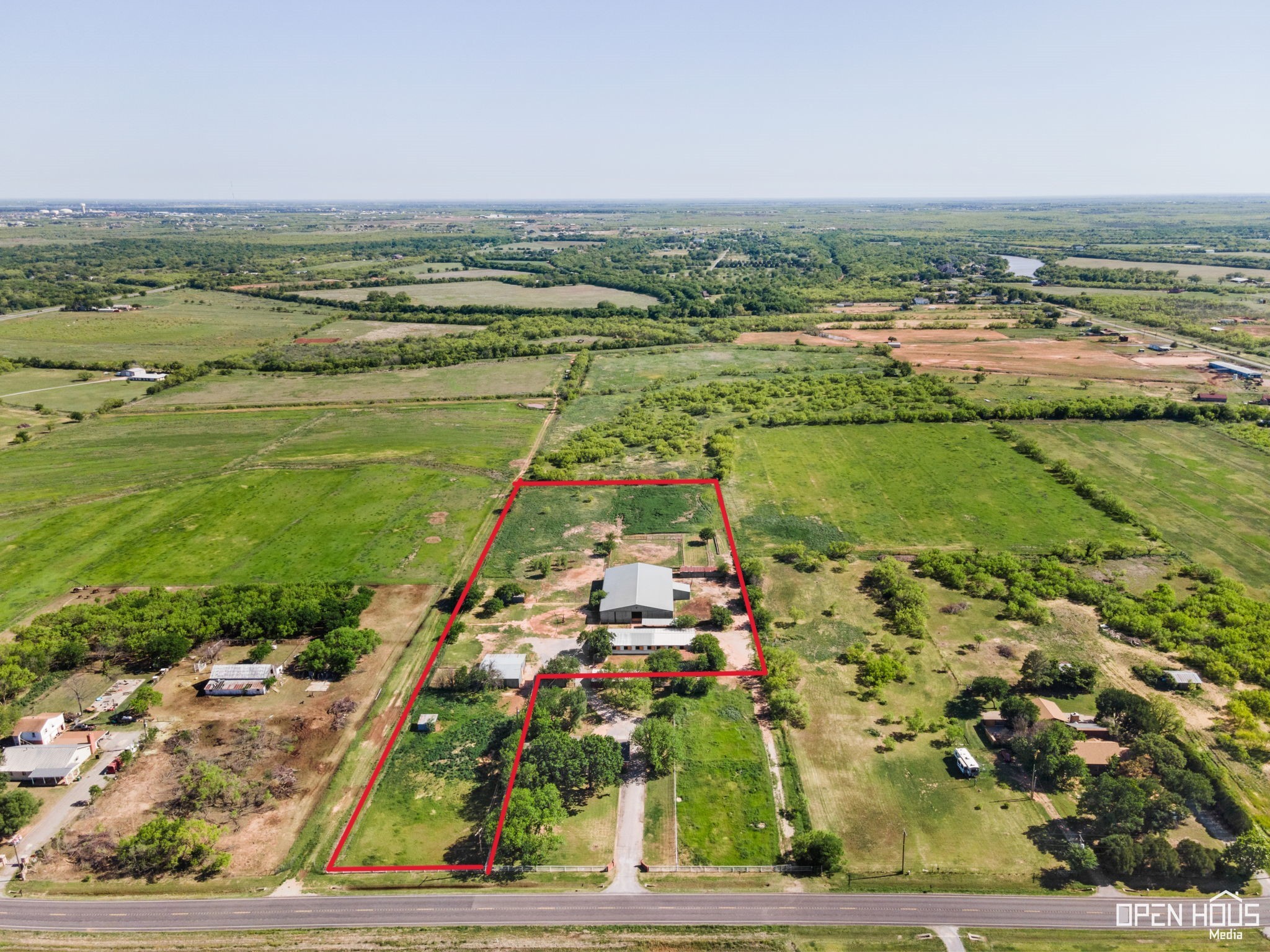 3613 Fm 367 Iowa Park TX 76367