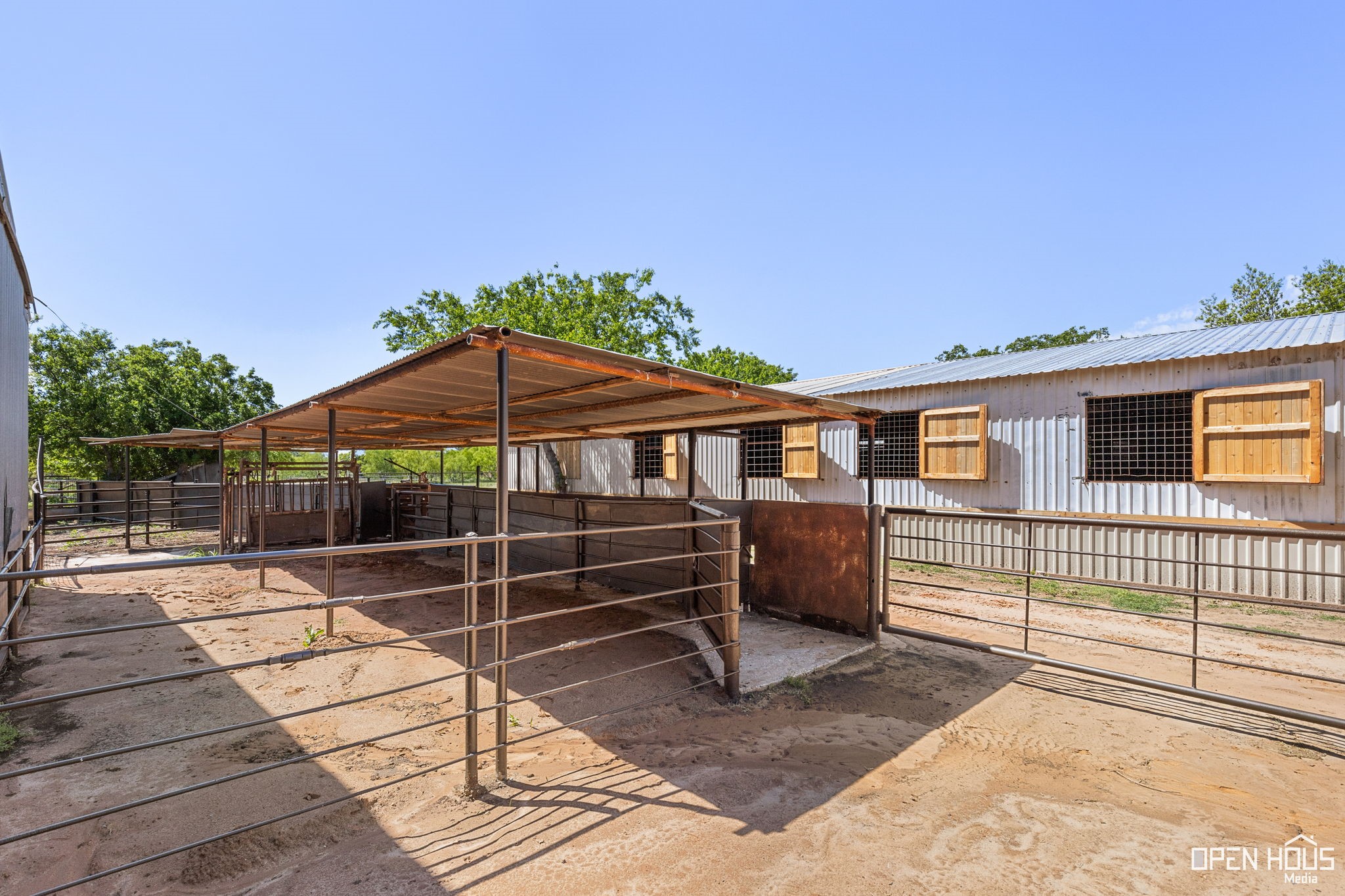 3613 Fm 367 Iowa Park TX 76367