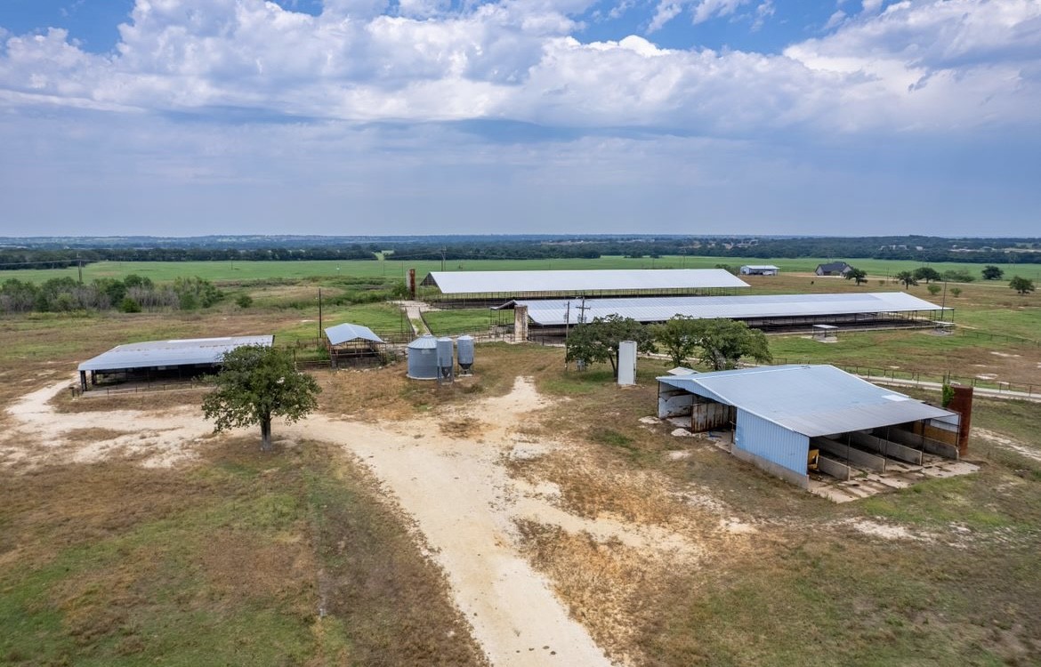 3388 County Road 428 Stephenville TX 76401