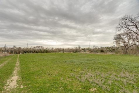 701 Davidson Drive Garland TX 75040