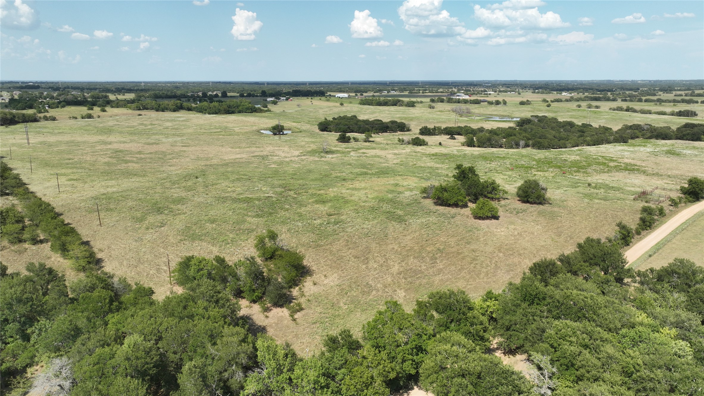 2464 County Road 1245 Savoy TX 75479