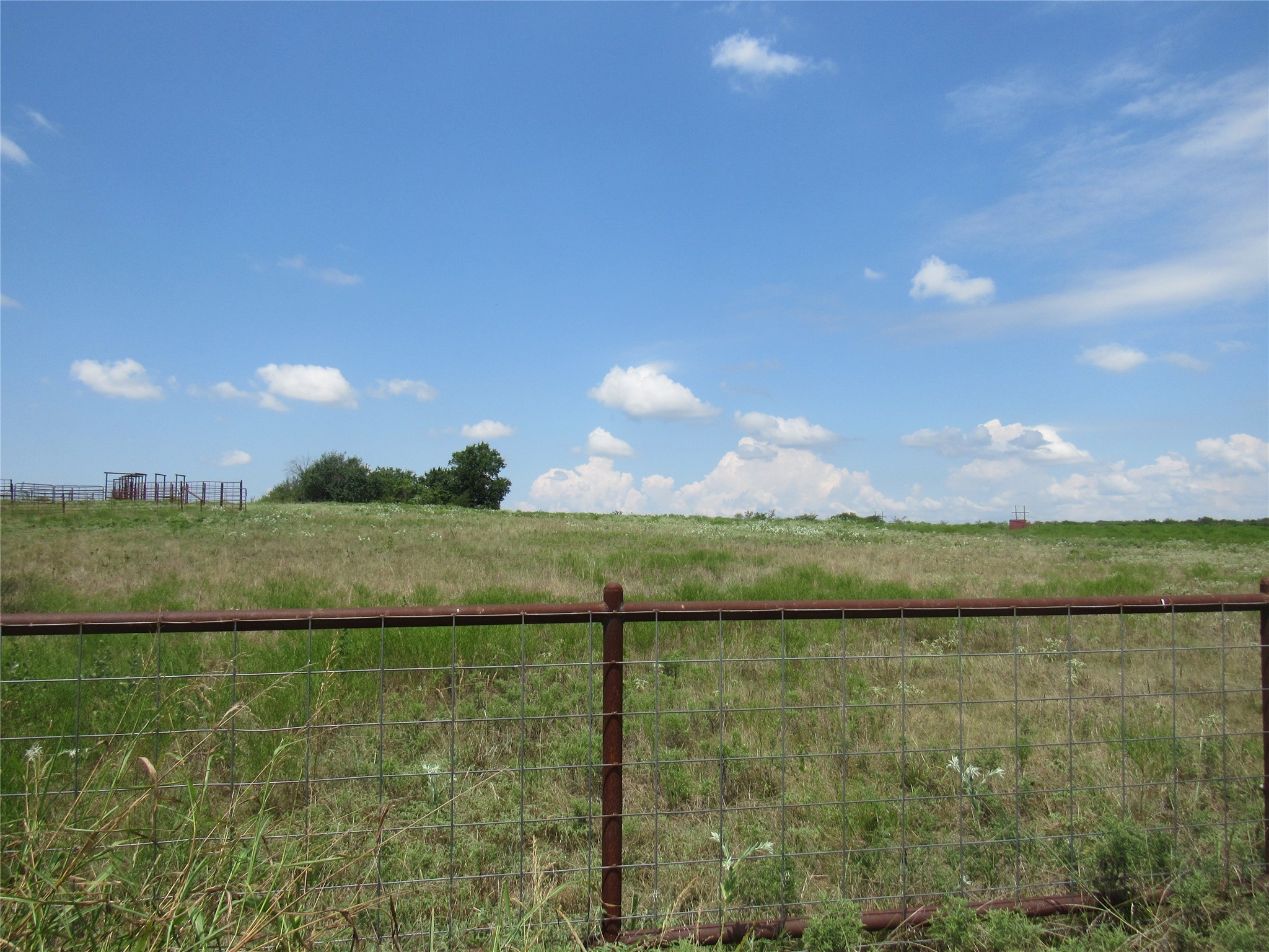 2464 County Road 1245 Savoy TX 75479