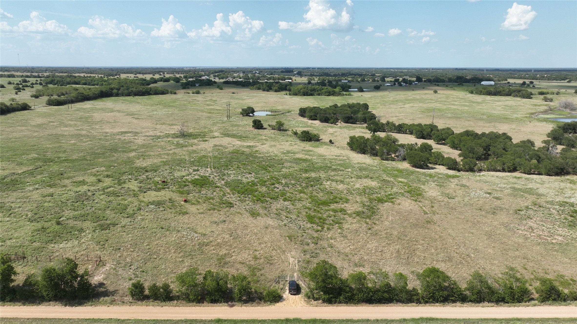 2464 County Road 1245 Savoy TX 75479