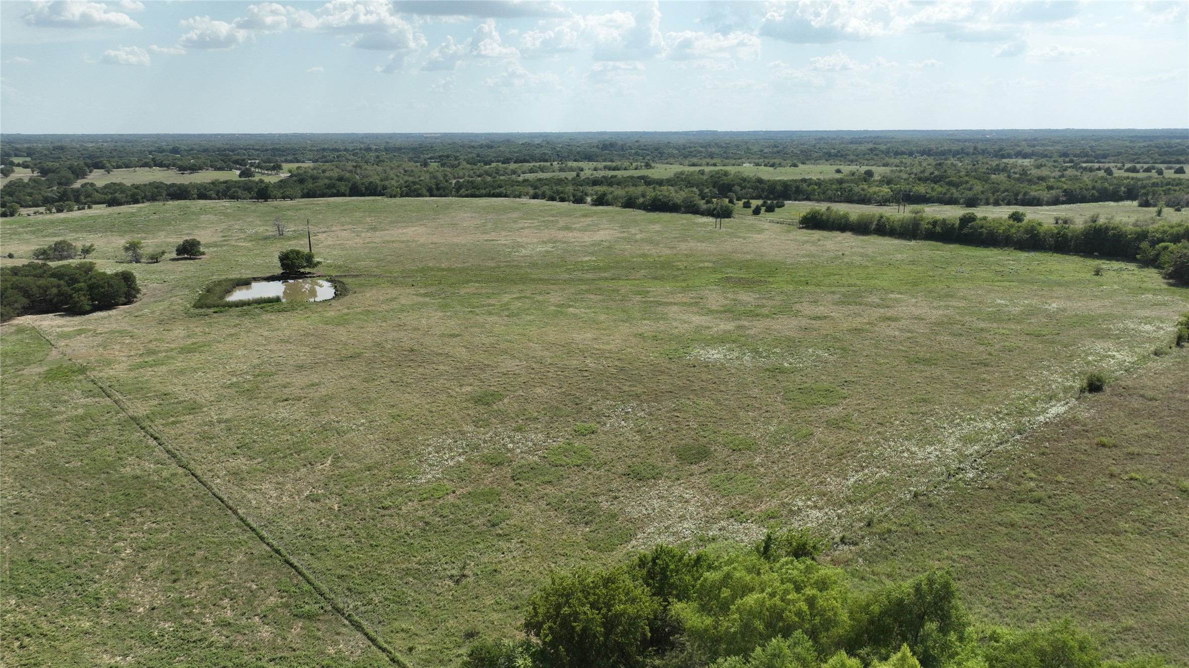 2464 County Road 1245 Savoy TX 75479