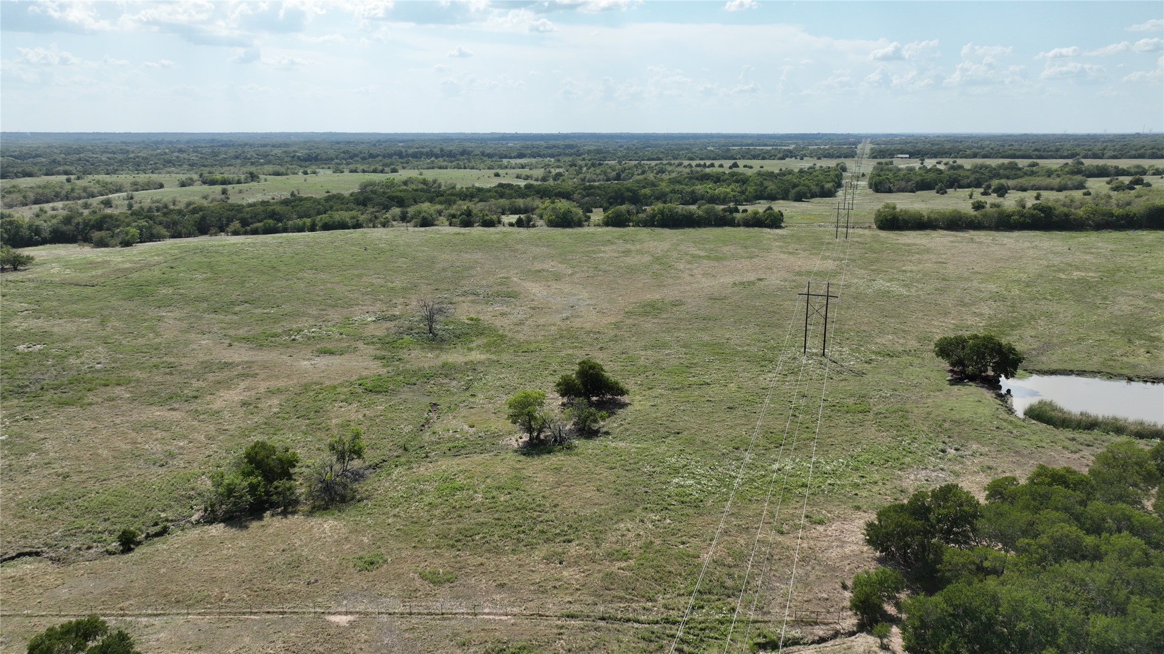 2464 County Road 1245 Savoy TX 75479