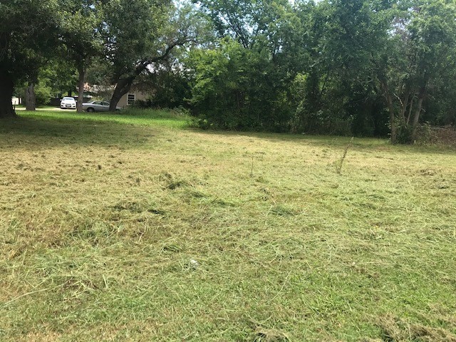 611 N Neal Street Commerce TX 75428