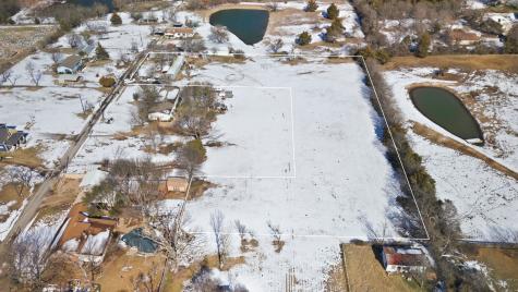 610 N 9th Street Gunter TX 75058