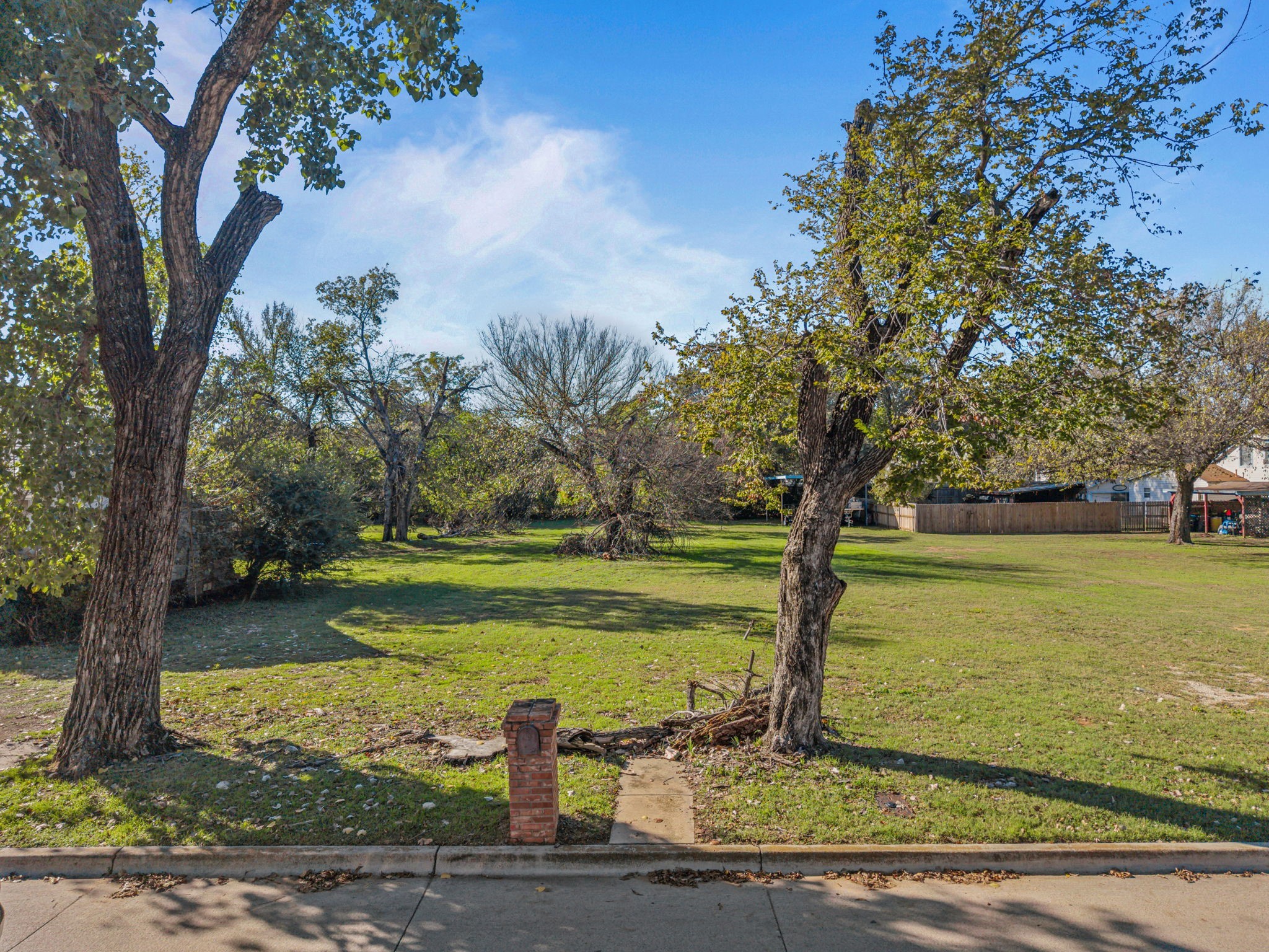 126 Athenia Drive Fort Worth TX 76114