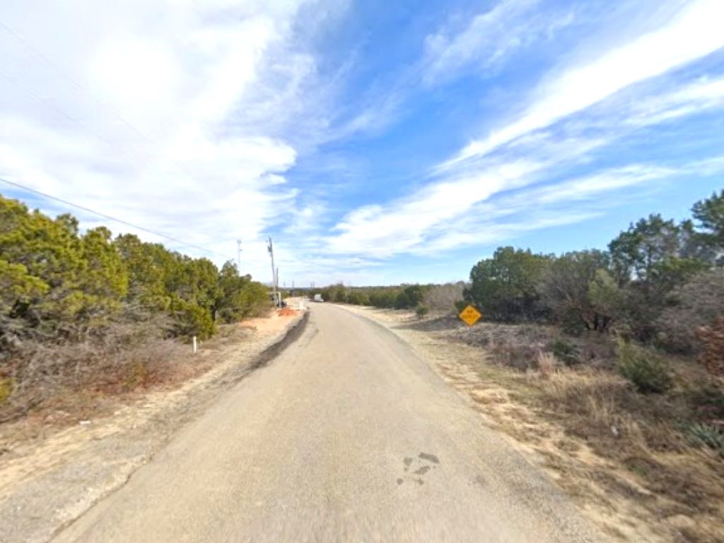 1420 Ridgeview Circle Granbury TX 76048