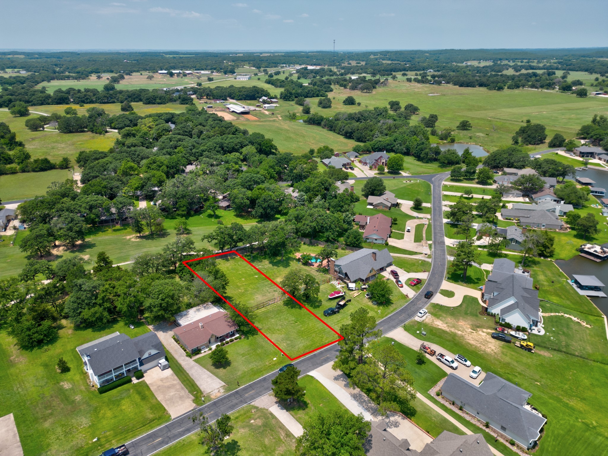 416 Kiowa Drive W Lake Kiowa TX 76240