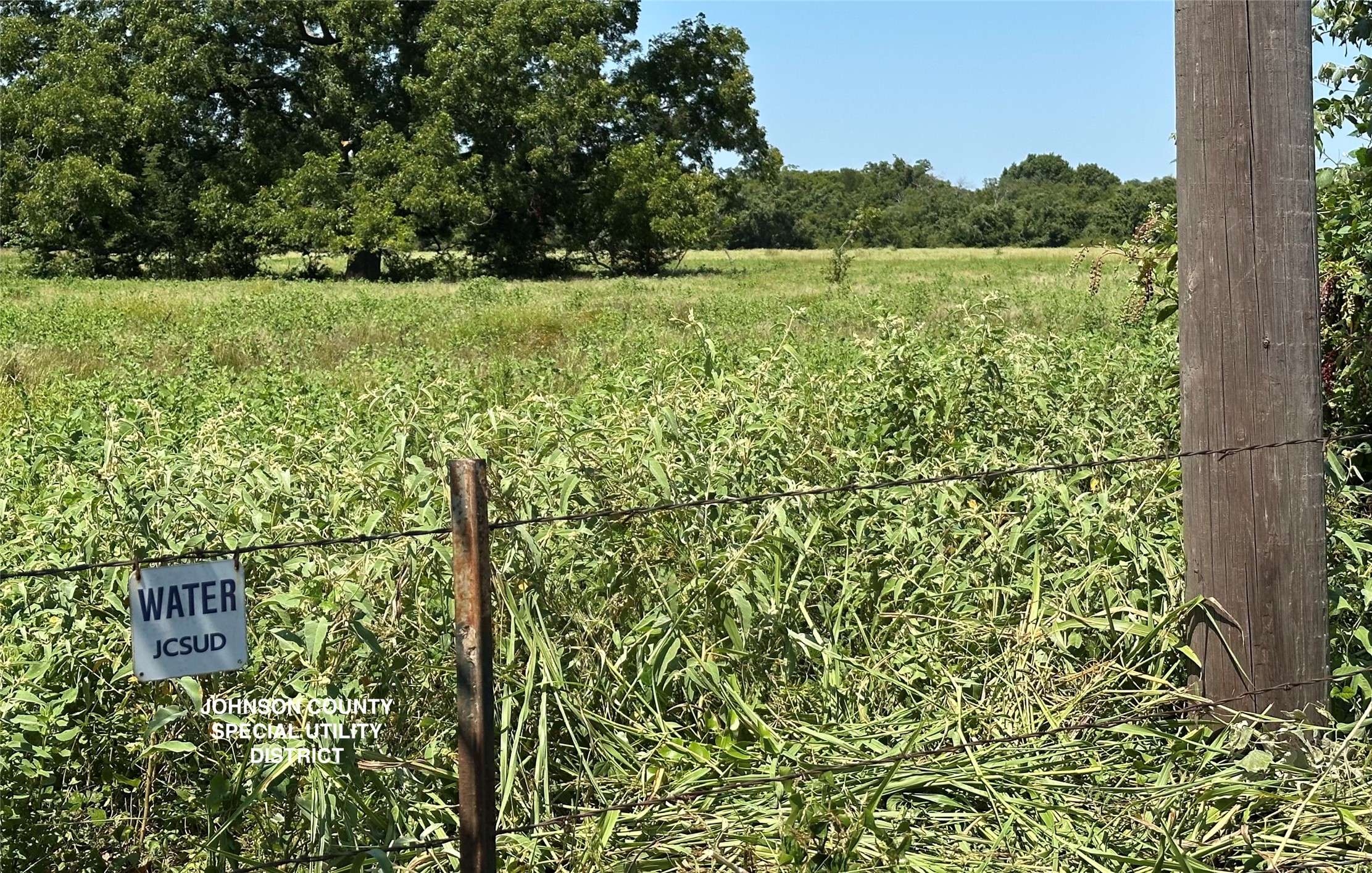 8401 County Road 305 Grandview TX 76050