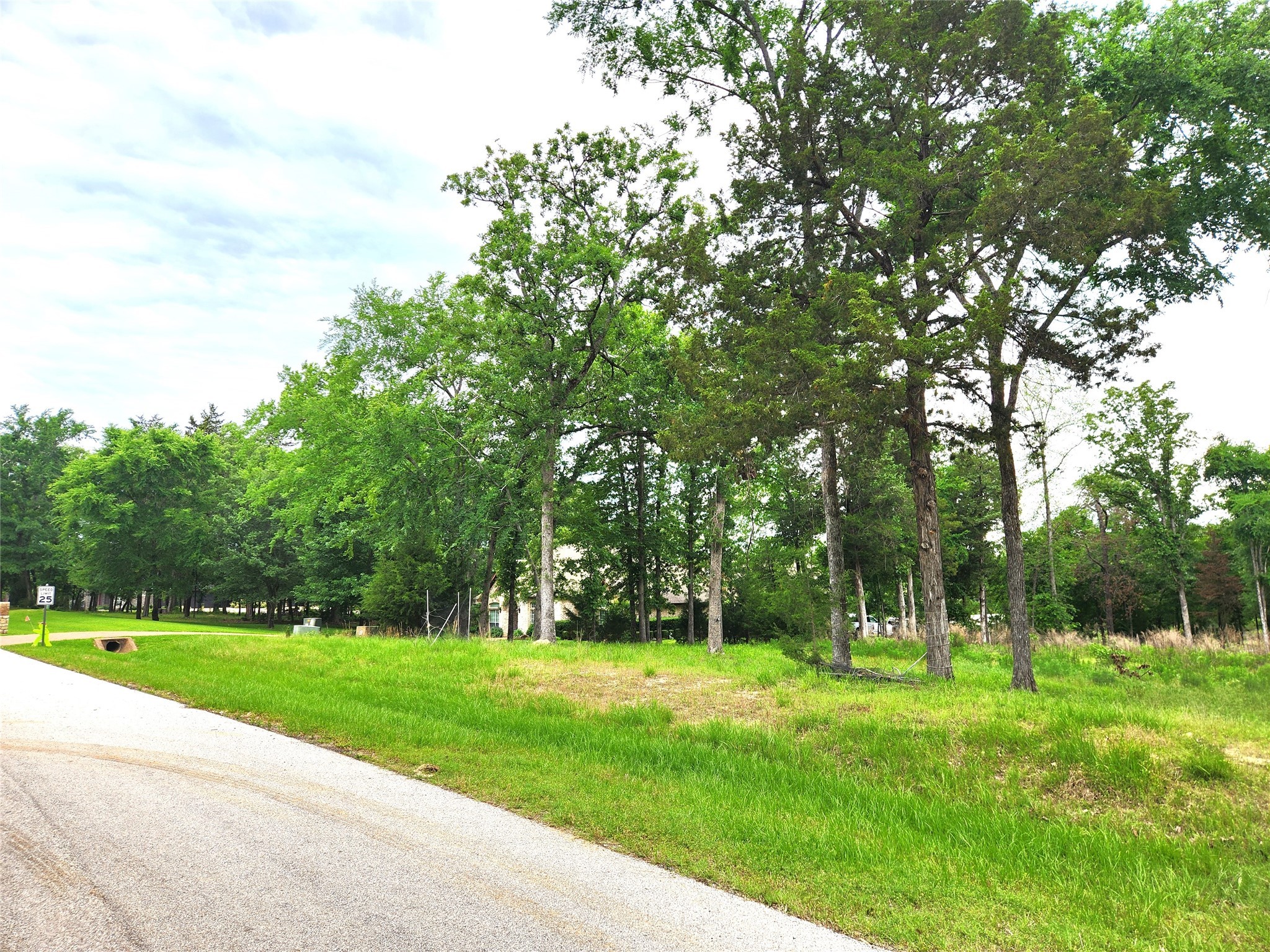 9042 Safari Bluff Larue TX 75770