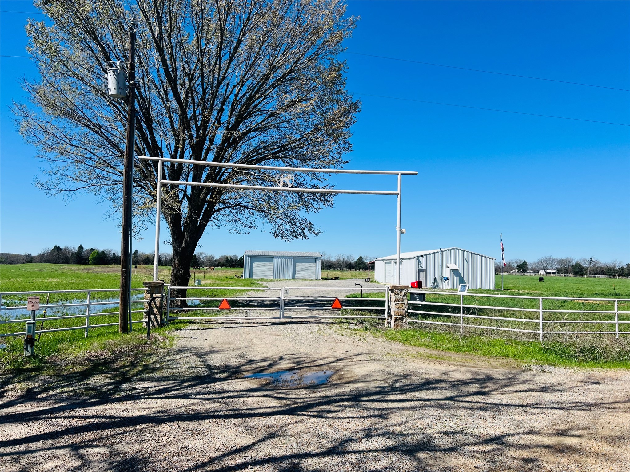 880 County Road 4210 Bonham TX 75418