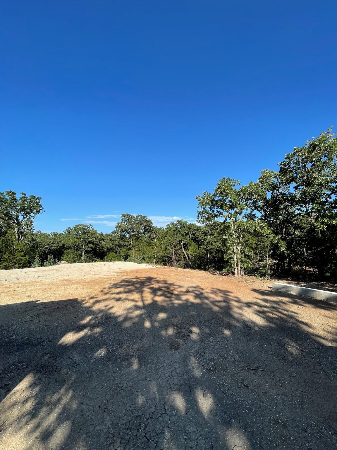 208 Red Top Road Valley View TX 76272