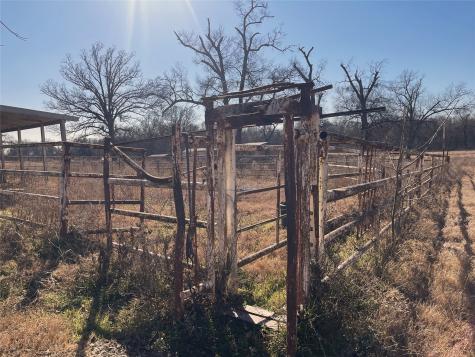 130 Fcr 505 Fairfield TX 75840