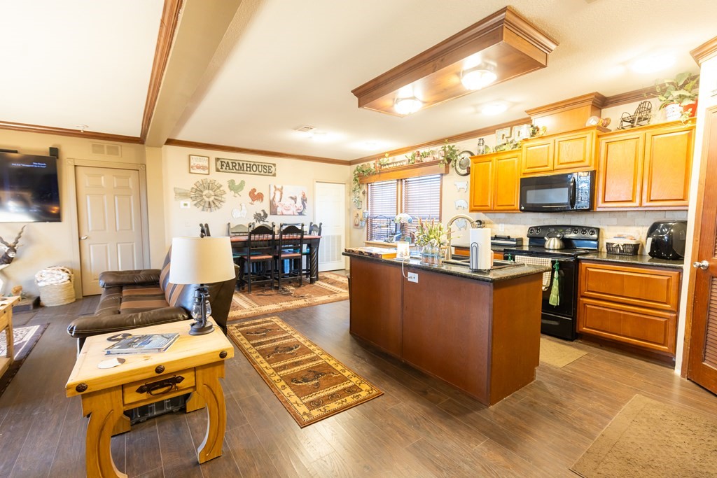 782 County Road 145 Sweetwater TX 79556