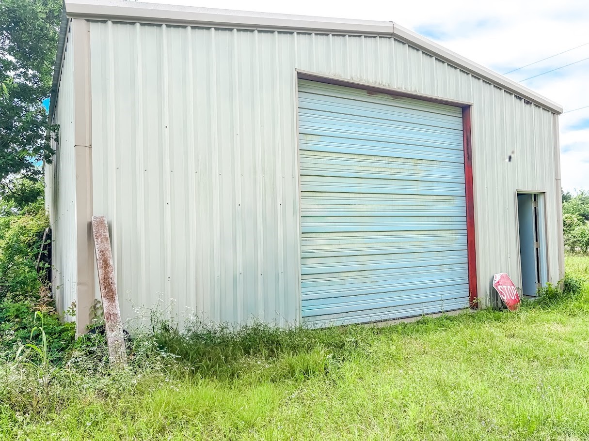 1223 Lcr 498 Mexia TX 76667