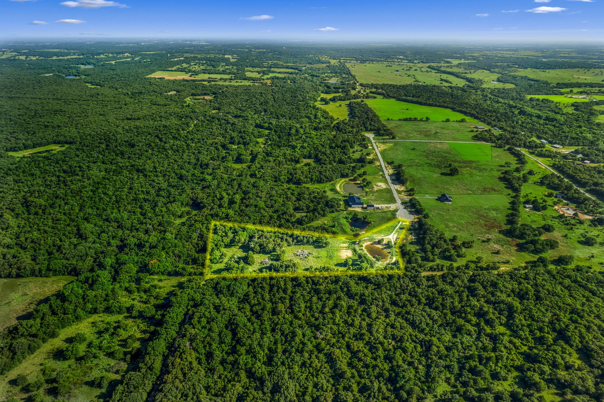 418 Pondview Lane Nocona TX 76255