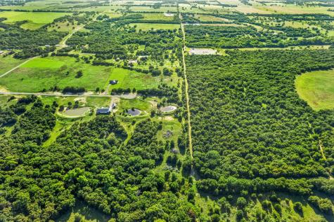 418 Pondview Lane Nocona TX 76255