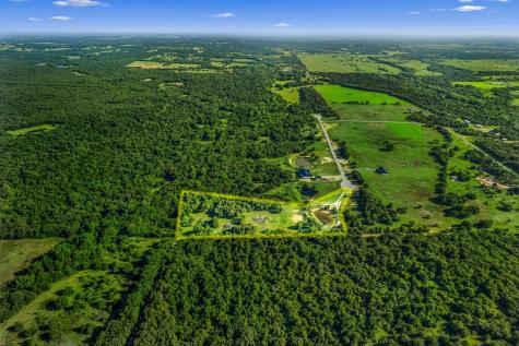 418 Pondview Lane Nocona TX 76255