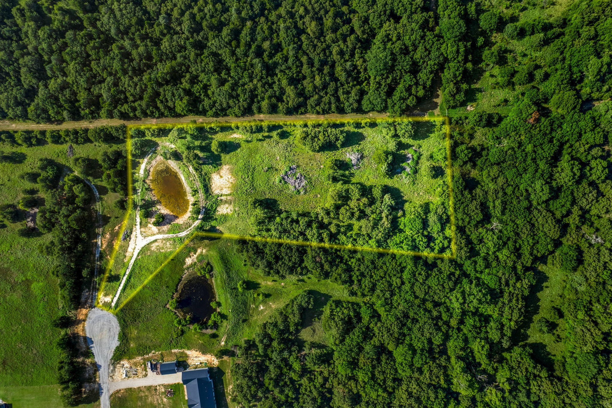 418 Pondview Lane Nocona TX 76255
