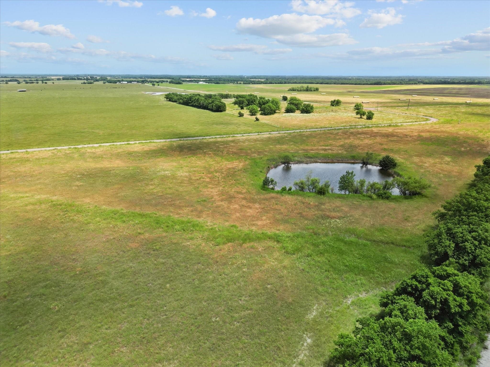 6464 County Road 1050 Celeste TX 75423