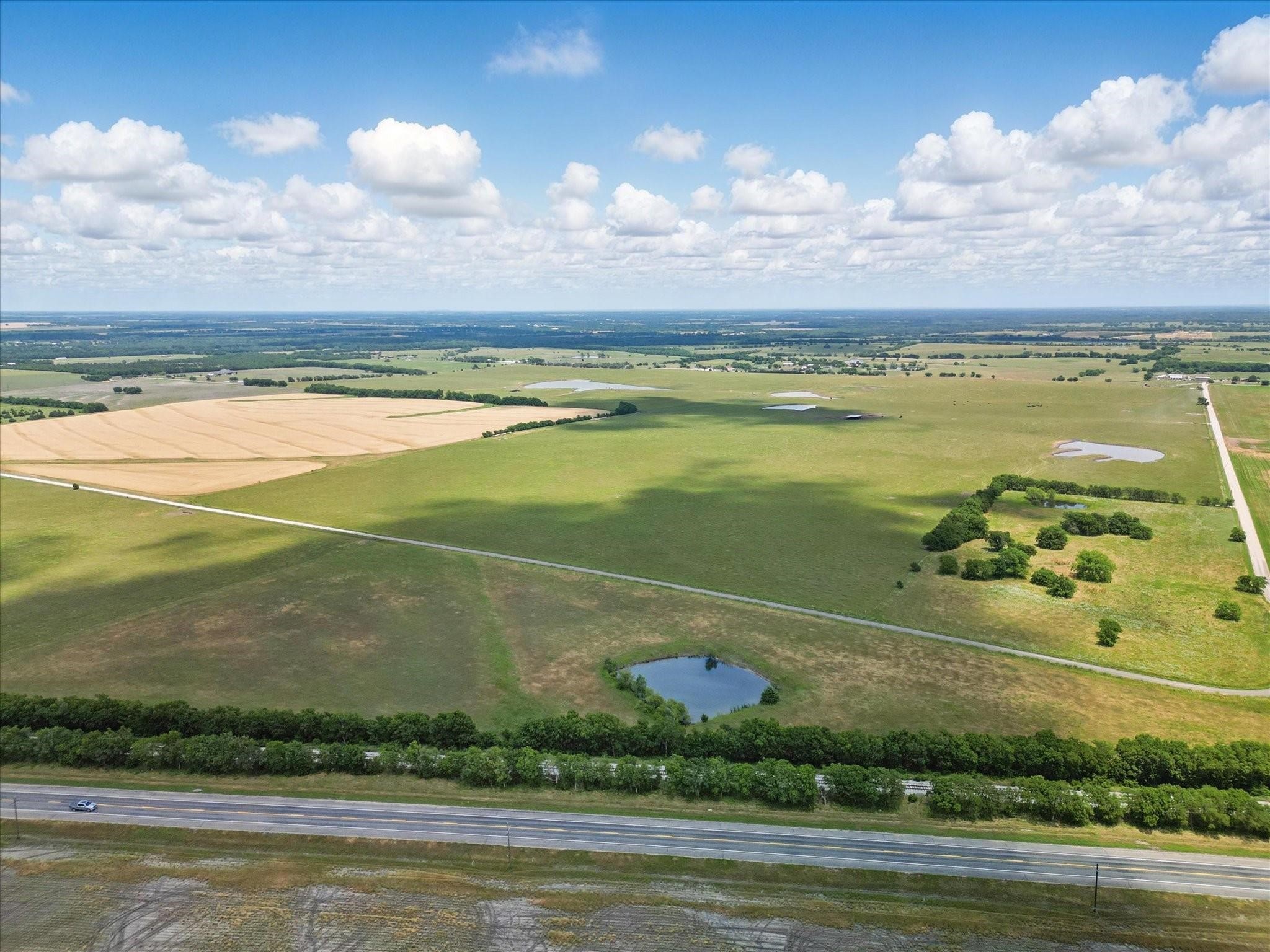 6464 County Road 1050 Celeste TX 75423