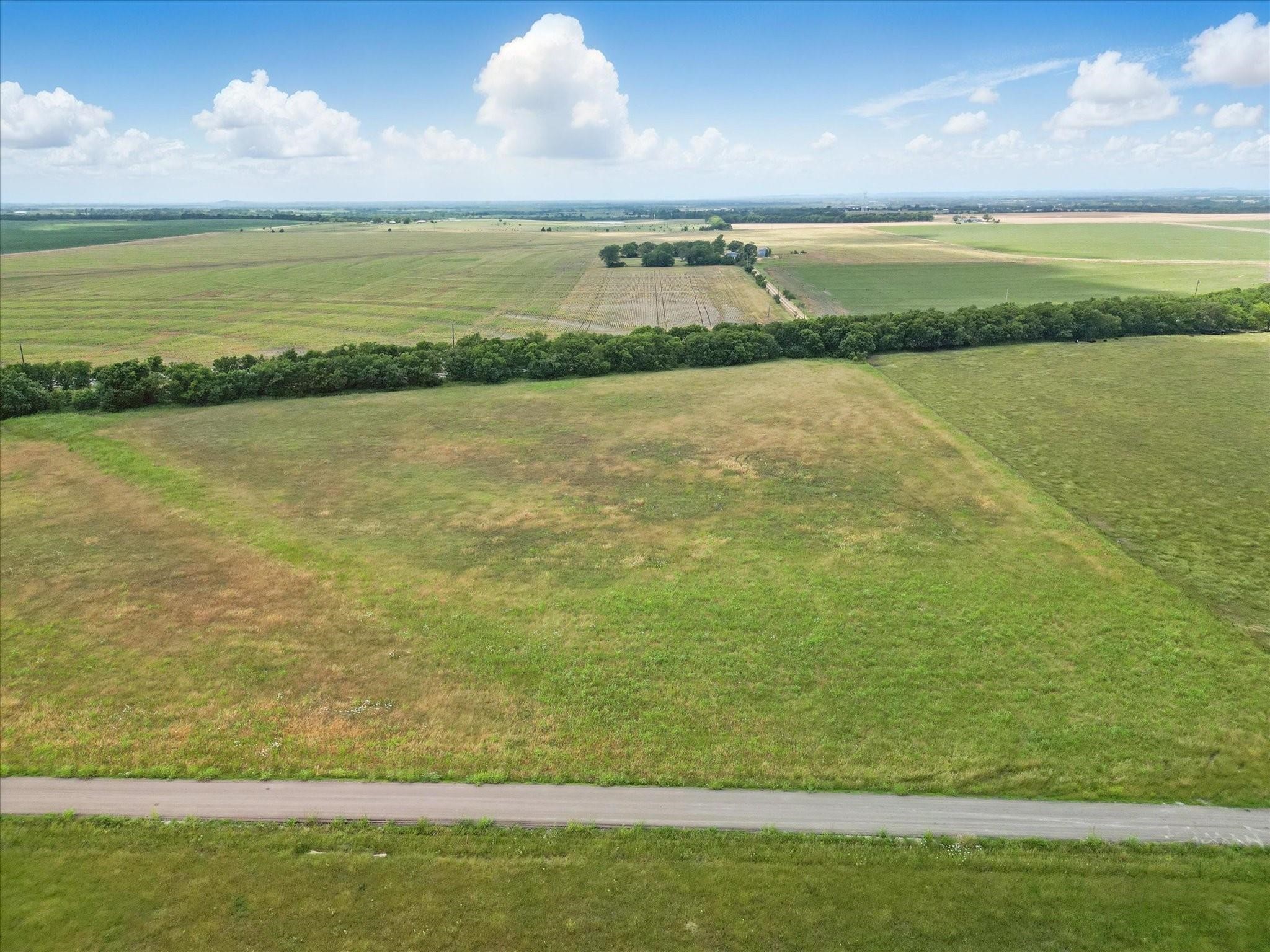 6464 County Road 1050 Celeste TX 75423