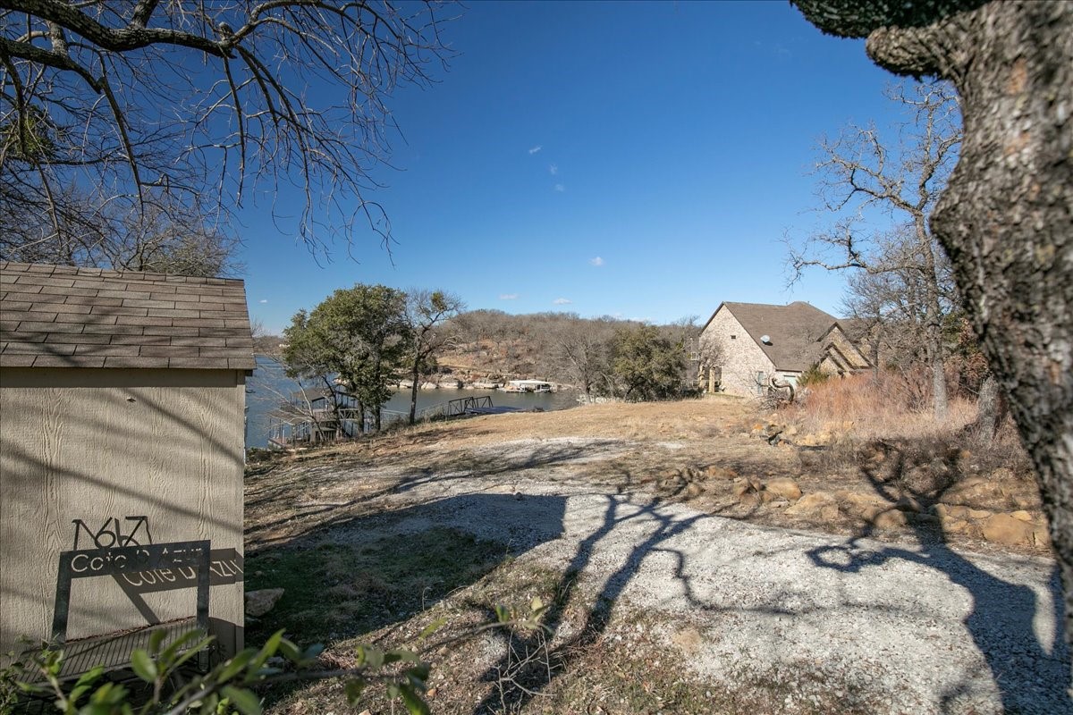 167 Cote D'azur Drive Chico TX 76431