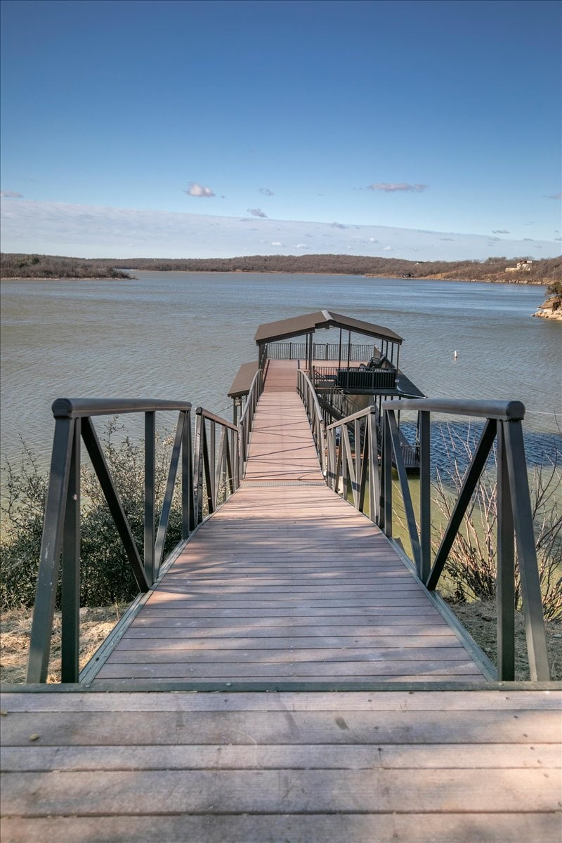167 Cote D'azur Drive Chico TX 76431